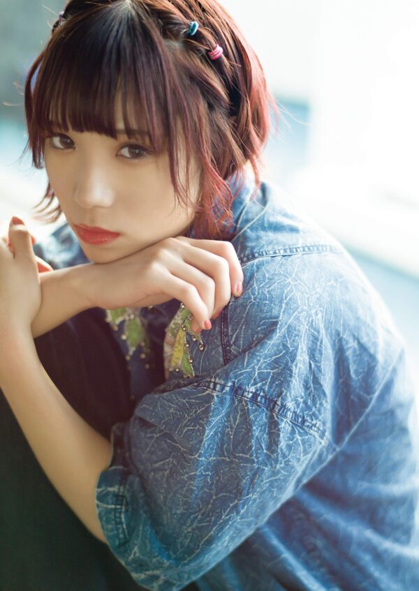 BiSH Ayuni D Photobook: Wo shi wo (I'm me) - Image 4