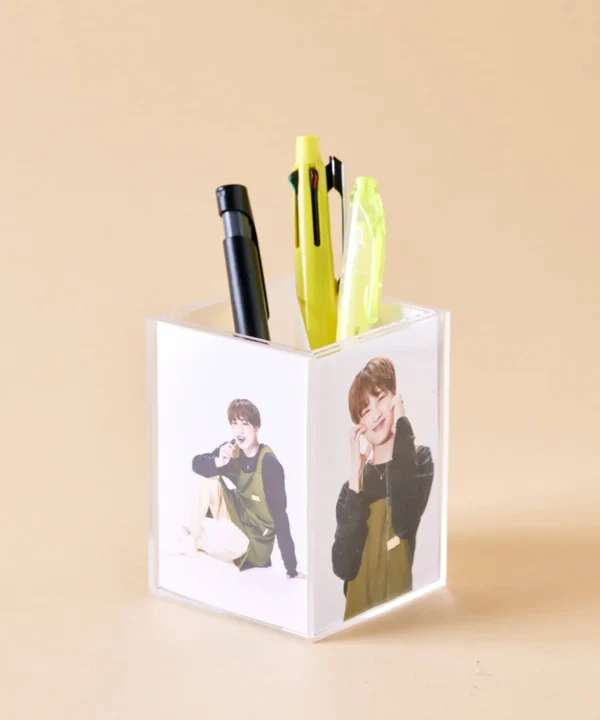 [READY STOCK 100 YEN SHOP / 3COINS] Oshi Storage Pen Stand for Instax